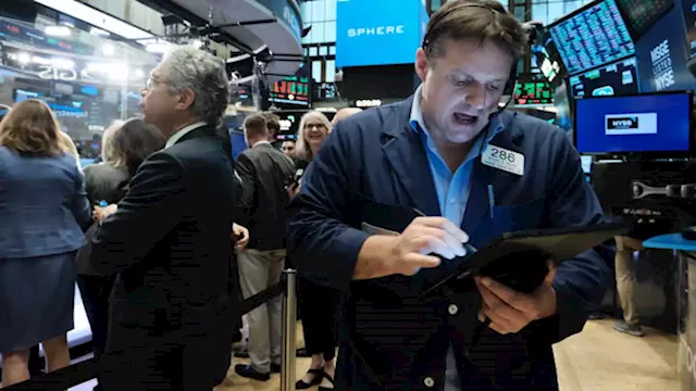 Stocks end Friday's session little changed, Dow snaps 4-week win streak: Live updates