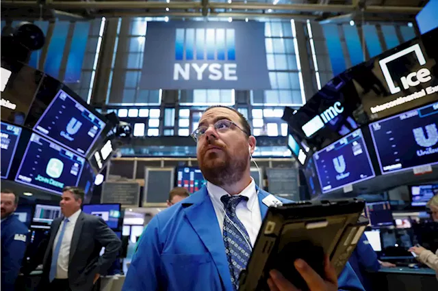 Stock market today: Dow snaps 4-week losing streak amid mixed quarterly earnings By Investing.com