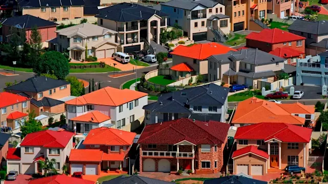 Australian property market watch: Investors urged to steer clear of certain towns