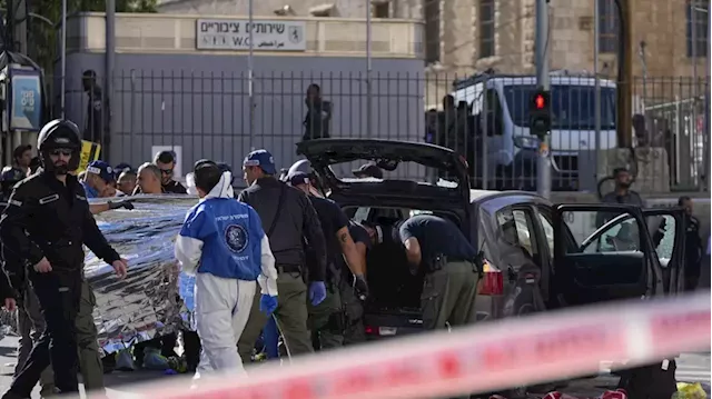 Police say 5 wounded in ramming attack near Jerusalem market