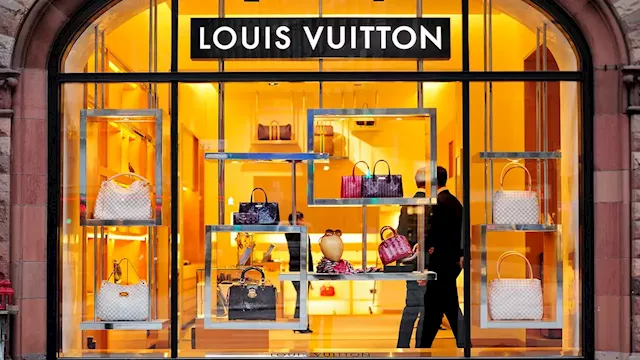 LVMH hits $500B in market value as shares hit record high