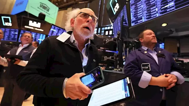 Dow, S&P 500 close lower Wednesday as First Republic woes eclipse Big Tech earnings: Live updates