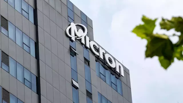 Micron Technology: China probes US chip maker for cybersecurity risks as tech tension escalates | CNN Business