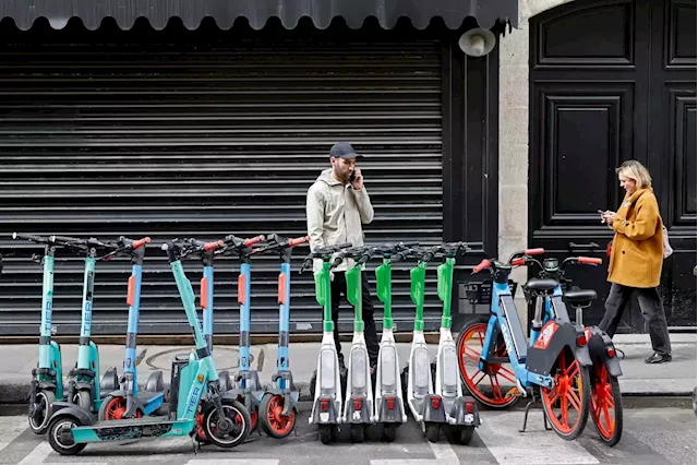 E-Scooter Companies To Exit Paris After Vote Defeat