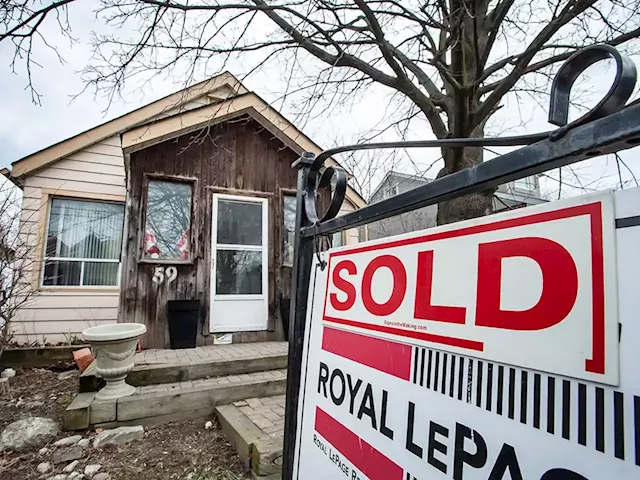 Toronto home prices rise as competition heats up in tight market