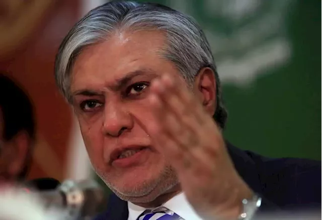 Pakistan finance minister cancels US trip due to political crisis