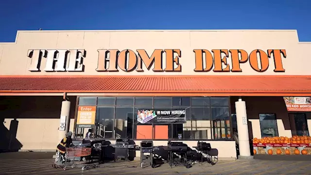 Home Depot hits the brakes: Three-year robust sales run ends amid pull back on home improvements | CNN Business