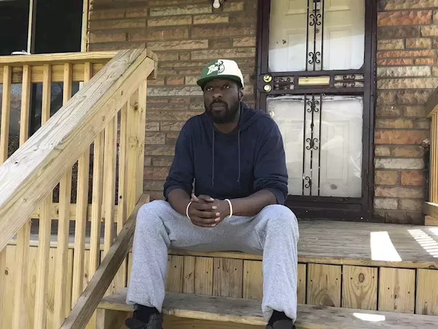 Detroit enclave built on auto industry struggles under $20M water debt