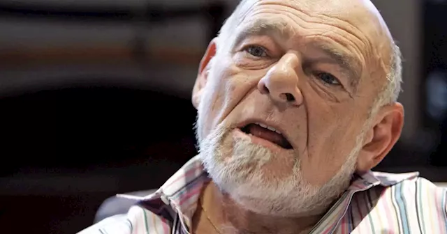 Sam Zell, business tycoon whose purchase of L.A. Times led to financial disaster, dies