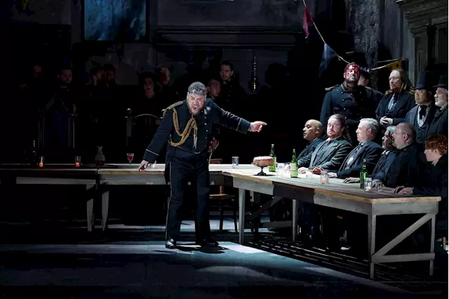 Canadian Opera Company spring season opener Macbeth leans hard into darkness and discomfort