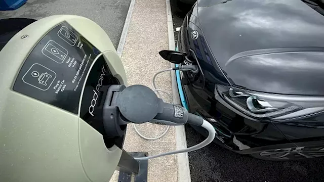 Gov. Abbott signs bill ensuring Texas has a free market for electric vehicle (EV) charging