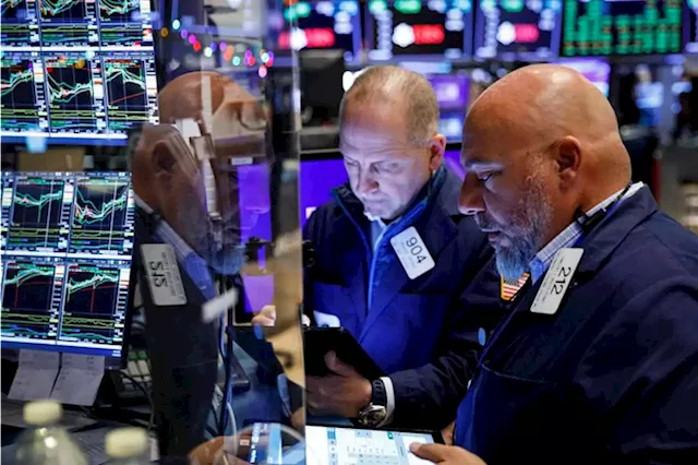 Stock market today: Dow closes lower as debt-ceiling standoff, slip in tech bite By Investing.com