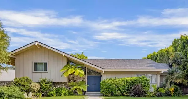 Renovated 'Brady Bunch' house hits the market for $5.5 million