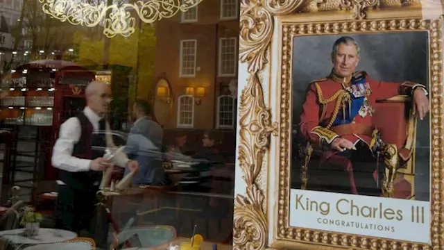 Beer, bunting and biscuit tins: What the coronation means for the UK economy | CNN Business