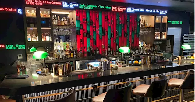 'The clientele was decidedly unbankerly': A night out at the new stock market–themed bar on Bay Street