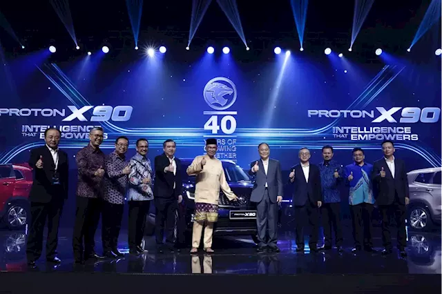 Malaysia has potential to be regional automotive industry leader, says Anwar at Proton X90 launch