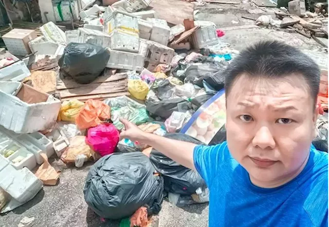 Old Seri Kembangan market has turned into an illegal dumping ground