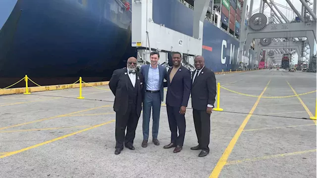 Sen. Ossoff, EPA leadership announce $4 billion investment in clean energy at US ports