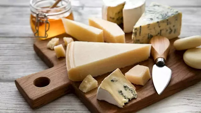 Love dairy? The University of Wisconsin-Madison seeks a paid cheese taste tester | CNN Business