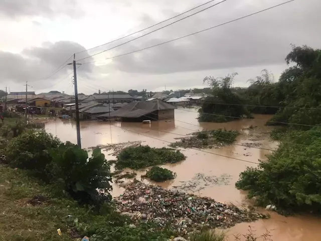 Traders count losses, as flood sacks market in Osun - Punch Newspapers