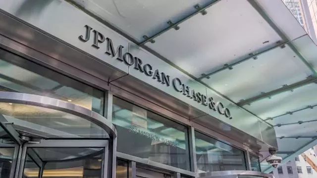 JPMorgan reaches settlement with Jeffrey Epstein victims | CNN Business