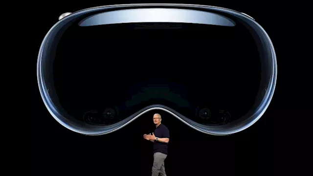 Tim Cook bets his legacy on augmented reality | CNN Business