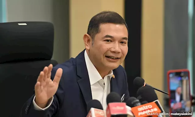 Govt targeting 200 companies to join Academy in Industry scheme - Rafizi