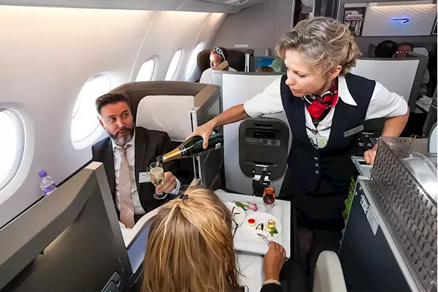 Business class flight prices compared — over R300,000 for the fastest trip to New York