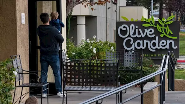 Olive Garden parent earnings beat estimates, fueled by strong LongHorn Steakhouse sales