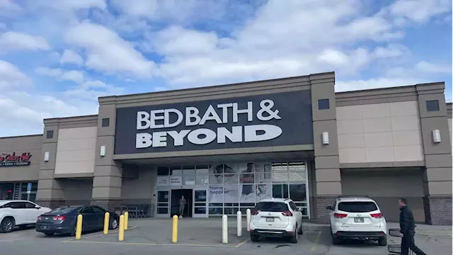 Bed Bath & Beyond offering big bargains ahead of business closing