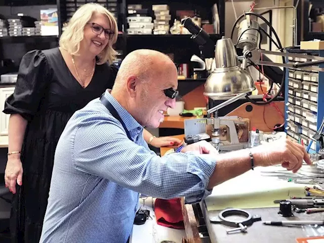 Mom and pop jewelry store celebrates 50 years of doing business in Vancouver's Little Italy