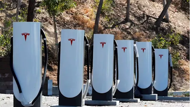 Tesla charging technology put on fast track to become US industry standard