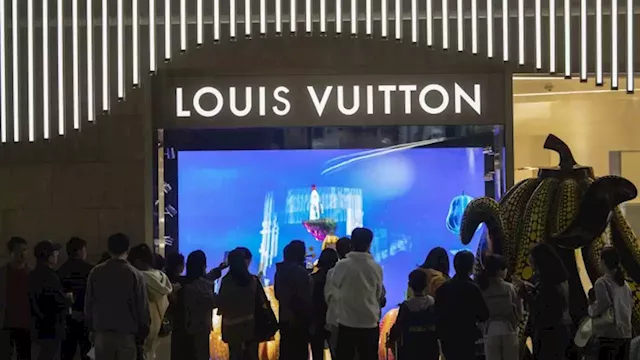 LVMH owner Bernard Arnault reportedly visits China after luxury spending rebound | CNN Business