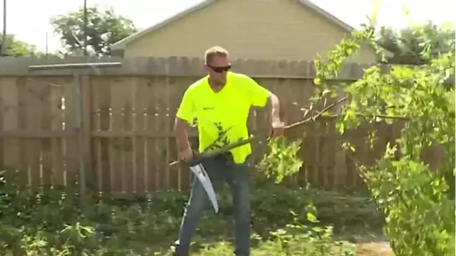 Conroe lawn care company cleans up Navy veteran’s yard for free