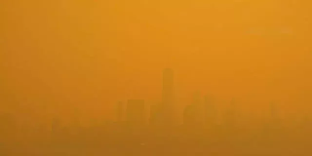 WATCH LIVE: Wildfire smoke from Canada engulfs New York City skyline | Fox Business Video