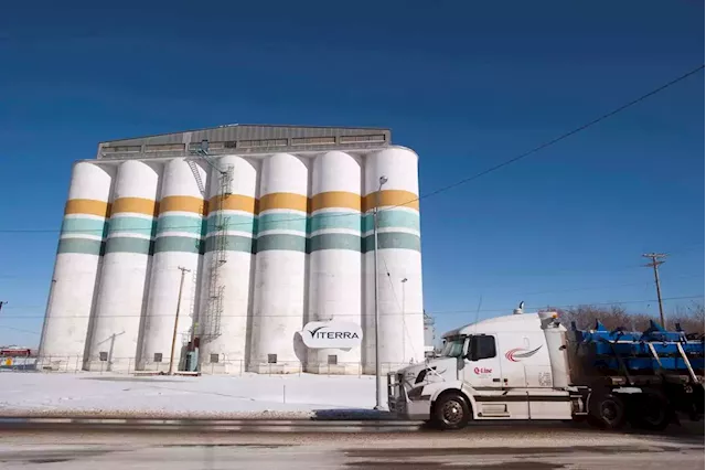 Bunge finalizing $30-billion-plus merger with Viterra, sources say