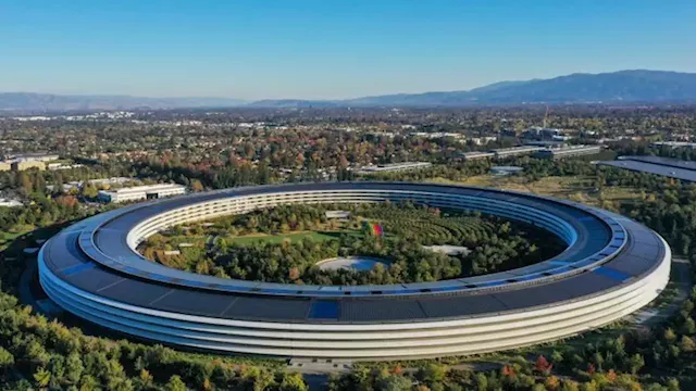 Apple has become the world's first $3 trillion company | CNN Business