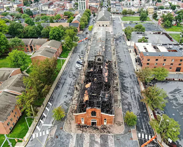 Gov. Shapiro pledges support for Broad Street Market following fire