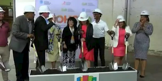 City leaders break ground on Hispanic business and resource center