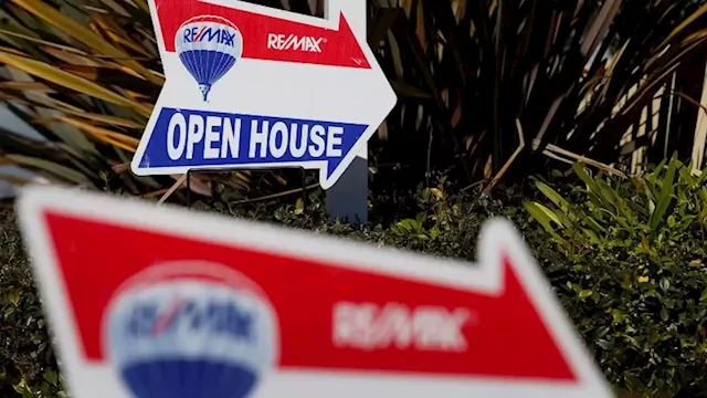 Homebuyers must 'learn to live' with near-7% mortgage rates, says RE/MAX chairman | CNN Business