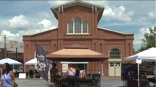 Vendors show resilience after destruction of historic Broad Street Market building