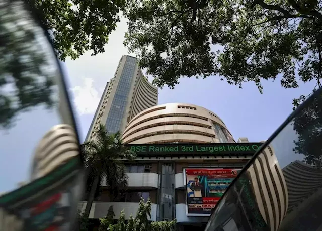 Asian stocks pressured by China jitters, India outperforms By Investing.com