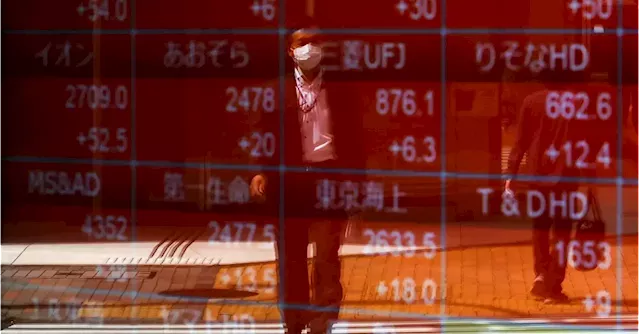 Asia stocks nudge higher, gains capped by China worries