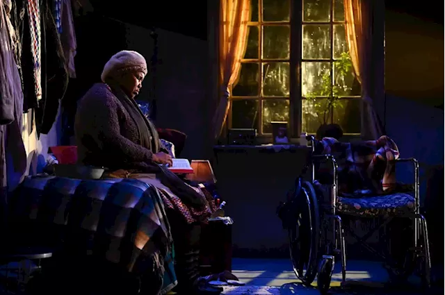 The story of our brutal past and inequality is told in Isidlamlilo at The Market Theatre | City Press