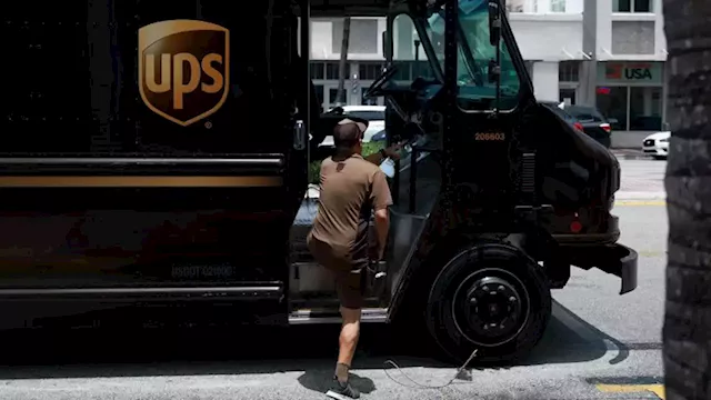 UPS and Teamsters' marathon talks end without a deal to avoid a strike | CNN Business