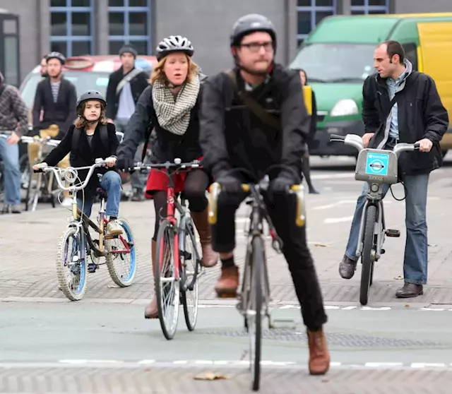 White heterosexual men lead the cycling industry, report says amid calls for more inclusive approach