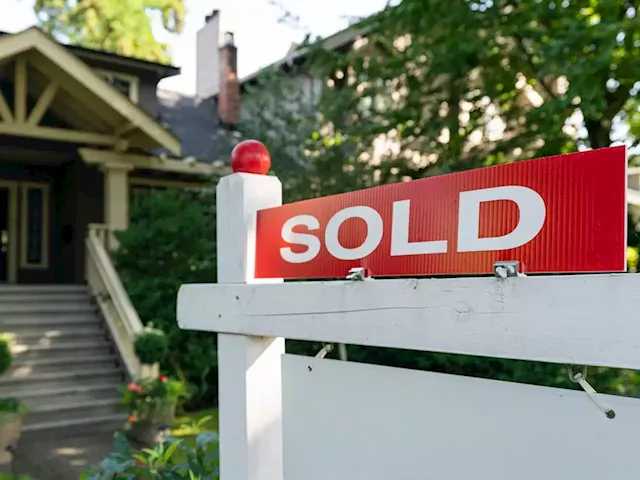 Home sales dip in July as interest rates weigh on housing market