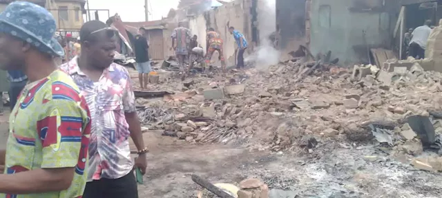 Fire razes goods worth millions of naira in Ibadan market