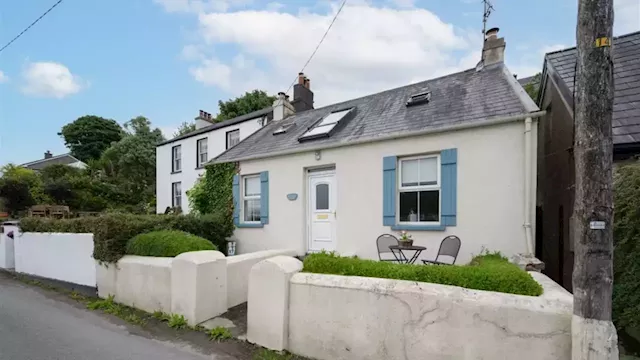 Boasting unobstructed crosswater views to Currabinny, this Cork cottage is on the market for €350,000 | IMAGE.ie