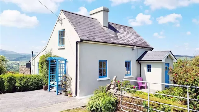 3 characterful cottages around Ireland on the market for €300,000 or less